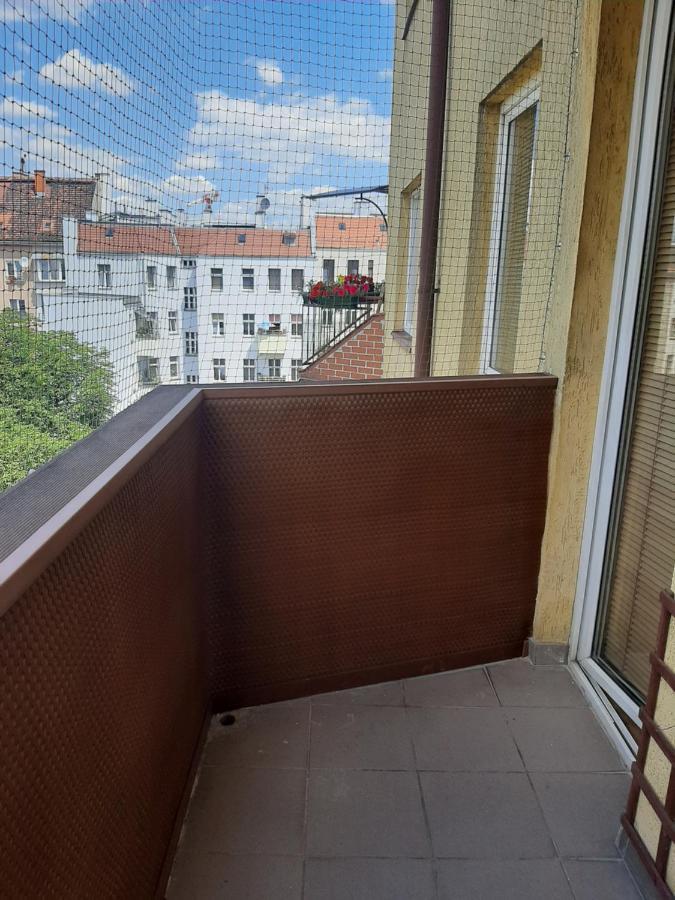 Kawalerka Stefana Zeromskiego 62 弗罗茨瓦夫 外观 照片